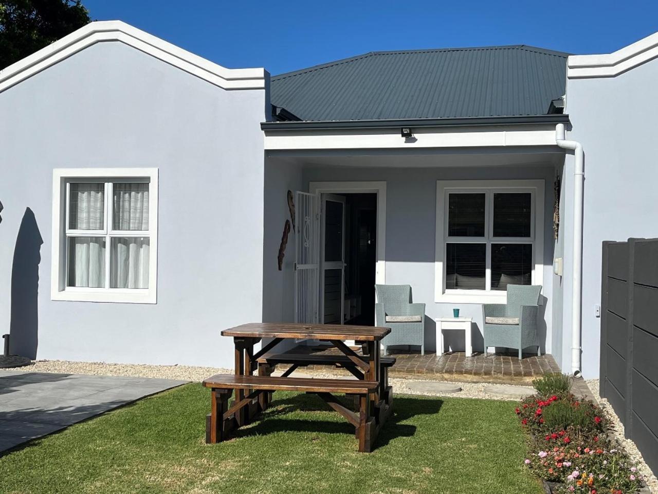 Serenity Self-Catering 2-Bed Unit 赫曼努斯 外观 照片